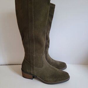 White Mountain Olive Suede Knee Boots… NEW